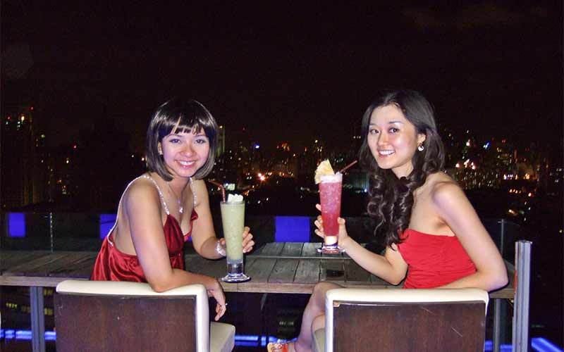 Guide to Bangkok Night Club, Area to hang out at night