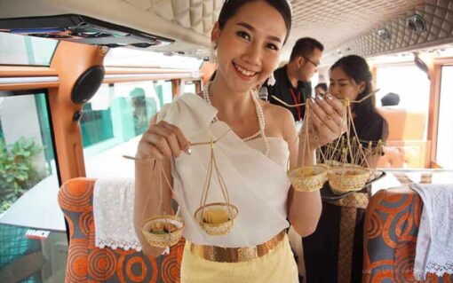 Thai bus Food tour dessert
